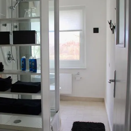Apartment Modern Grosszossen